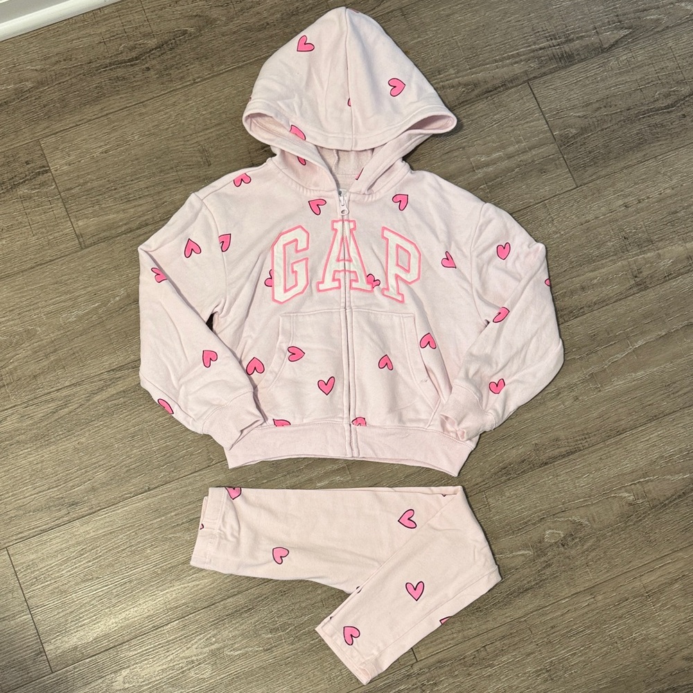 GAP Light Pink Hoodie and Leggings Set with Pink Hearts
